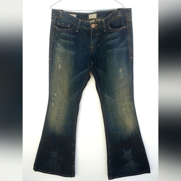 William Rast Other - 🌟William Rast Daisy super flare jeans